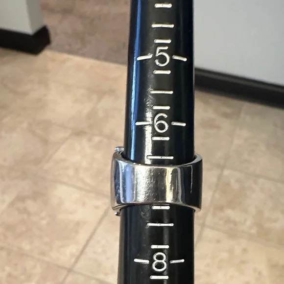 London Blue Topaz princess cut ring in 925 sterling silver. Size 7 - Picture 2 of 6